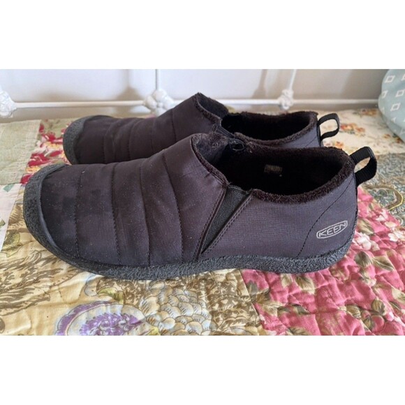 Men’s keen Slip On Howser II Size 11.5 Black Walking Indoor Outdoor Excellent - Picture 1 of 9